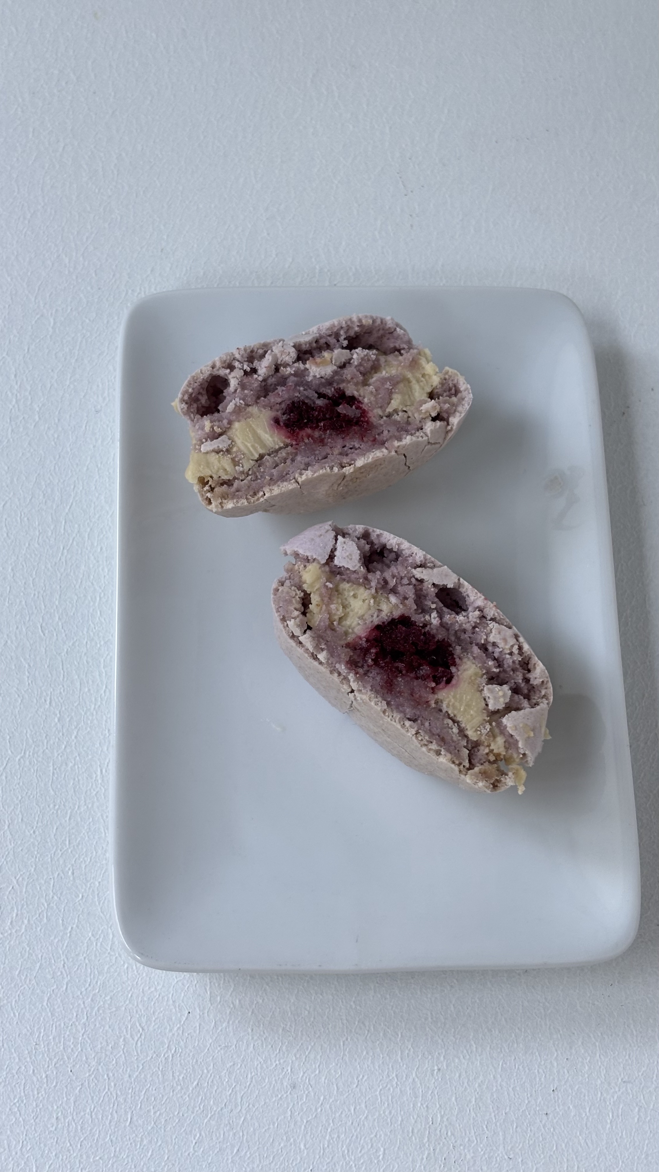 Макаронс Тірамісу — Вишня